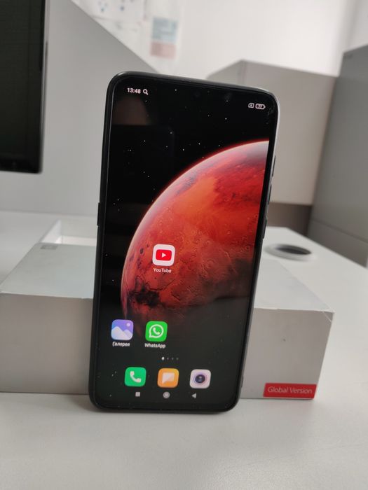 Xiaomi mi 9 128 ГБ.