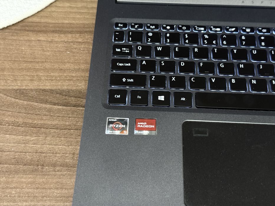 laptop Acer Aspire 5