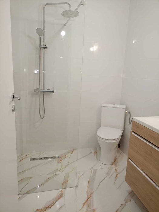 Buftea Crevedia,vila superba,pozitie excelenta,199.000euro