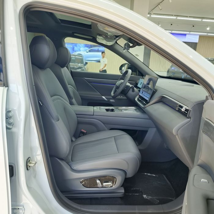 Dongfeng 008 202KM Ultra Gibrid Restayling Full 2026 3 yil garantiya