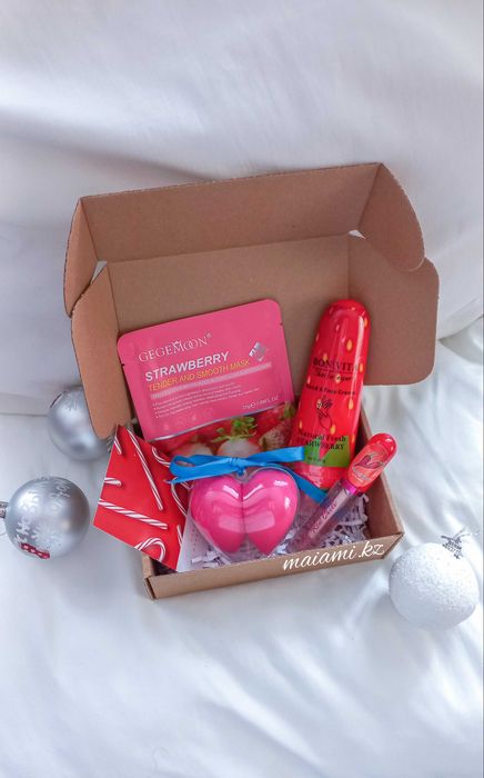 Подарочные боксы с косметикой