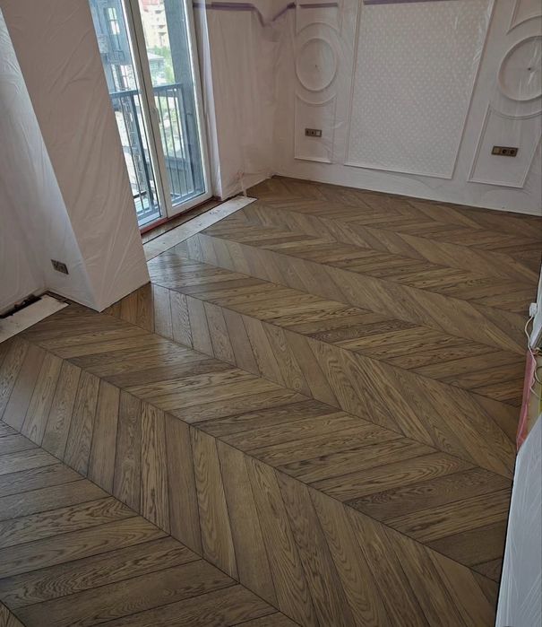 Montaj de pardoseli, laminat, vinil / LVT / SPC