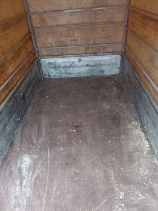 Vând remorcă 750kg