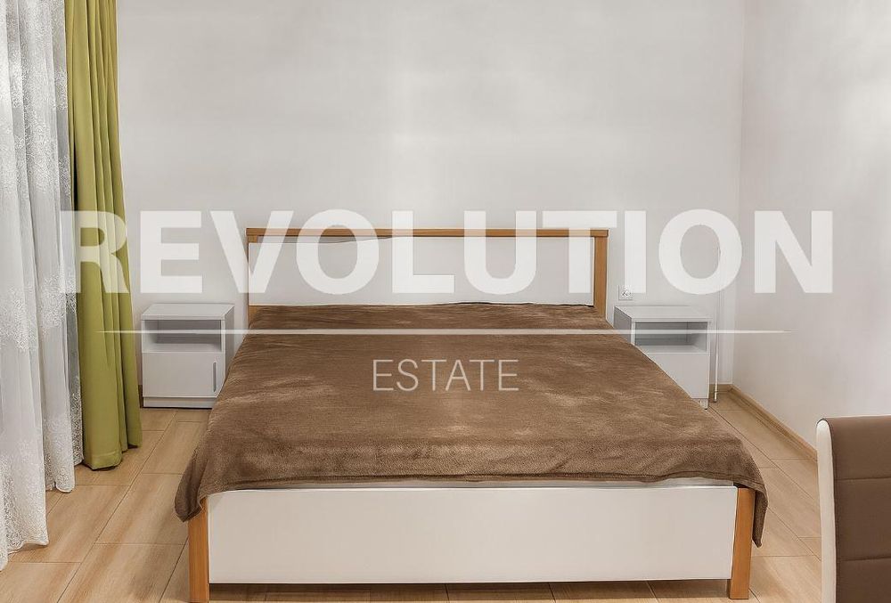 Дава се под наем Етаж от къща в Варна, Галата - 80 кв.м за 400 € - Снимка #3