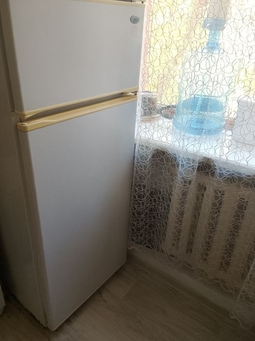 Срочно Холодильник продам
