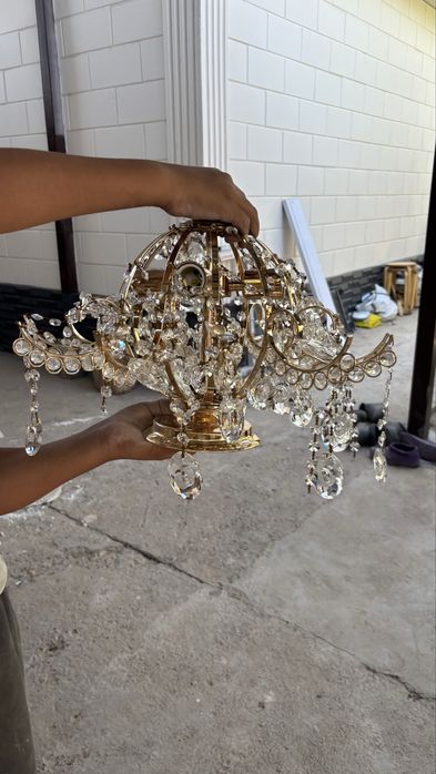 Люстра жарық шамдар