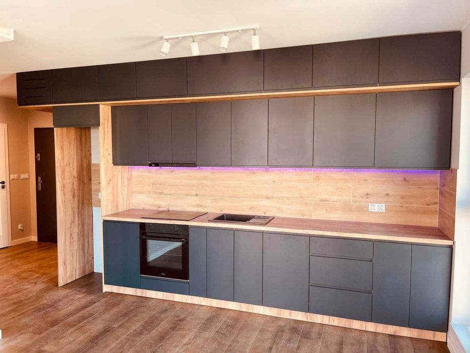 Bucatarie, Dormitor, Living, Hol etc