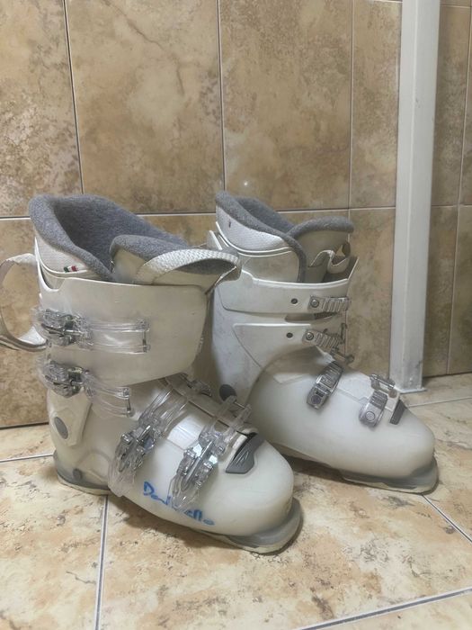 Лыжные ботинки, 38 и 40 размер
