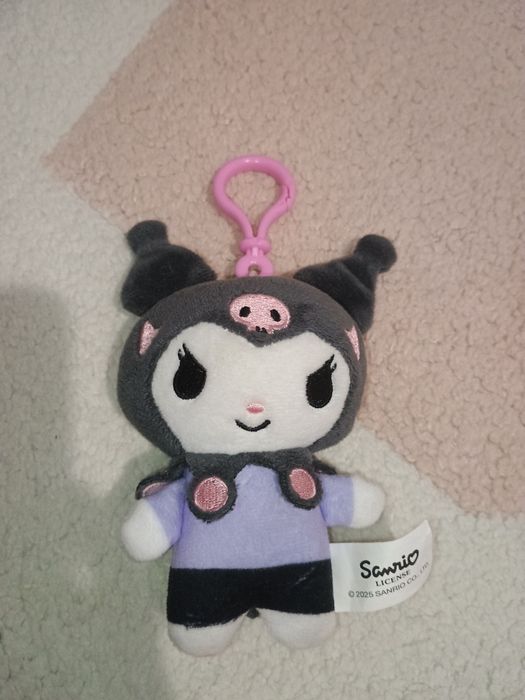 Jucări:Kuromi,pixuri cu stitch și angel +breloc lăbuță