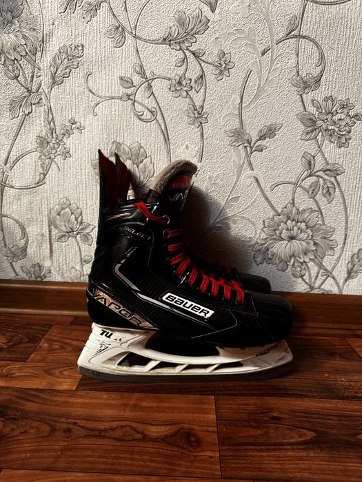 Коньки, Bauer Vapor S21