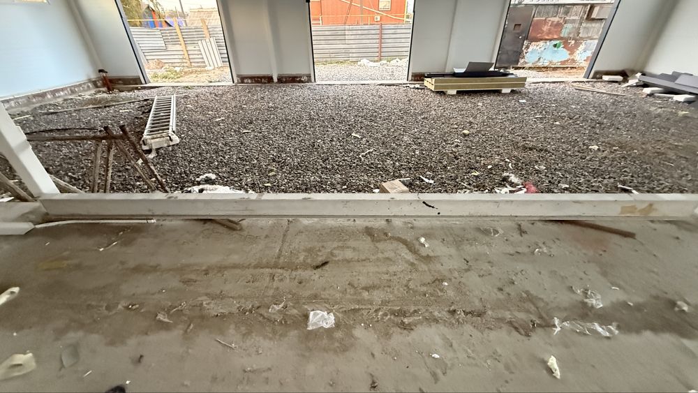 Продам швелер 20 см новый