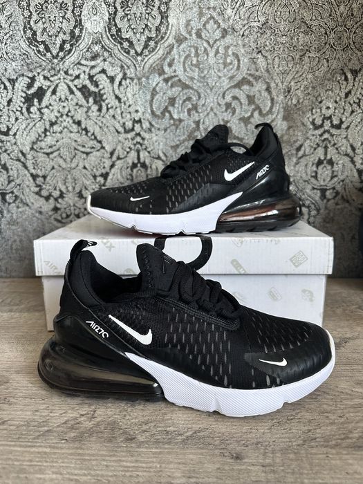 Кроссовки Nike airmax