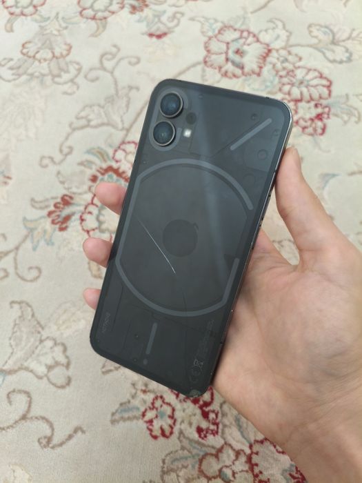 NOTHING phone 1 8/256 обмен/сатылады