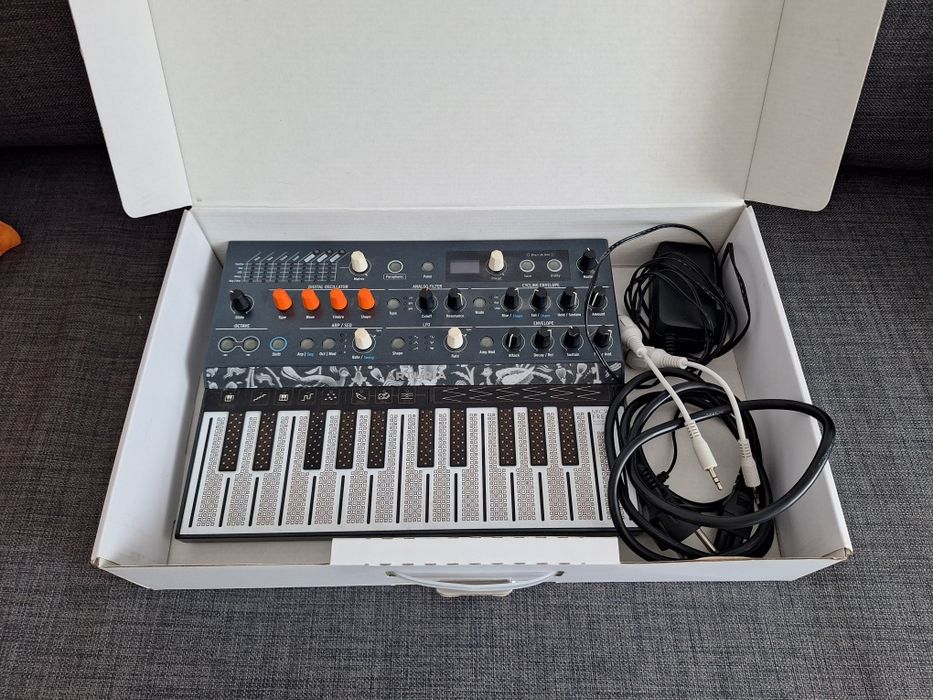 Arturia Microfreak