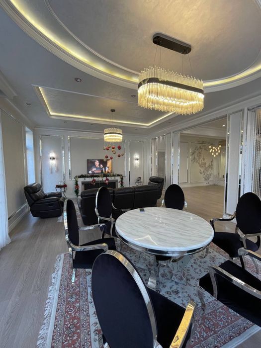 Сдается в аренду евродом с зади Гостиница Россия