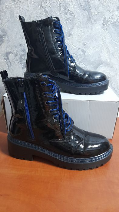 Демисезонные ботинки на девочку