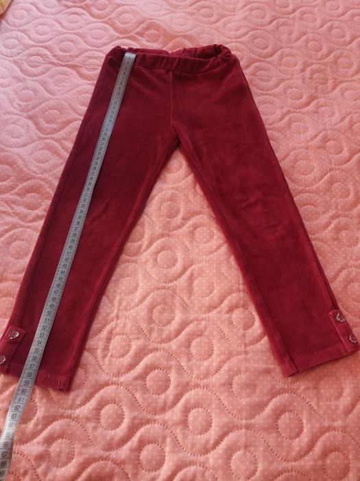 Кофта-безрукавка и штанишки велюровые на девочку  на ,4,5 лет Турецкие