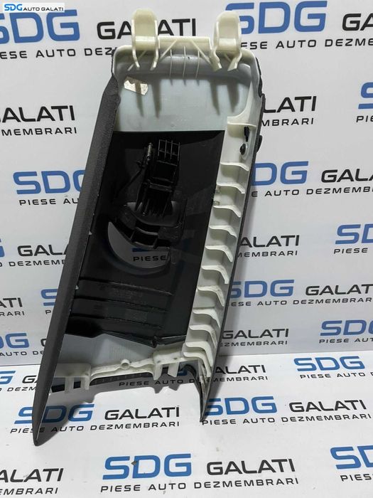 Ornament Stalp Plastic Negru S Line Stanga Mijloc Audi A5 2008 - 2016 Cod 8T8867293 [1642]