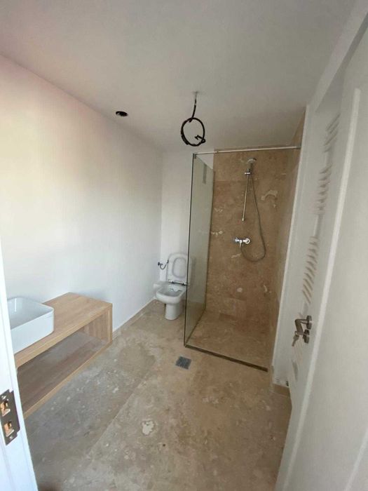 Vanzare/inchiriere imobil P+2 cu 10 garsoniere