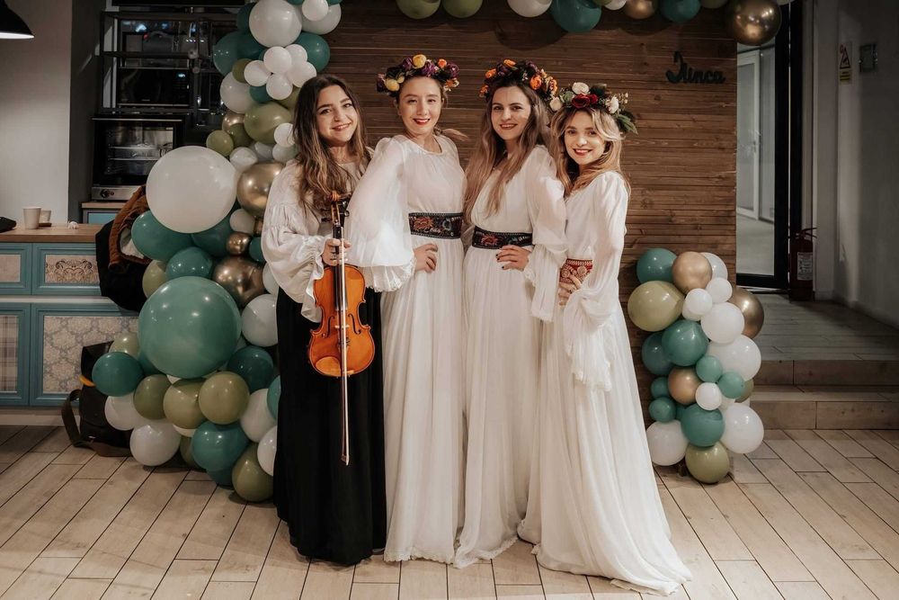 Spectacol Ursitoare Traditionale