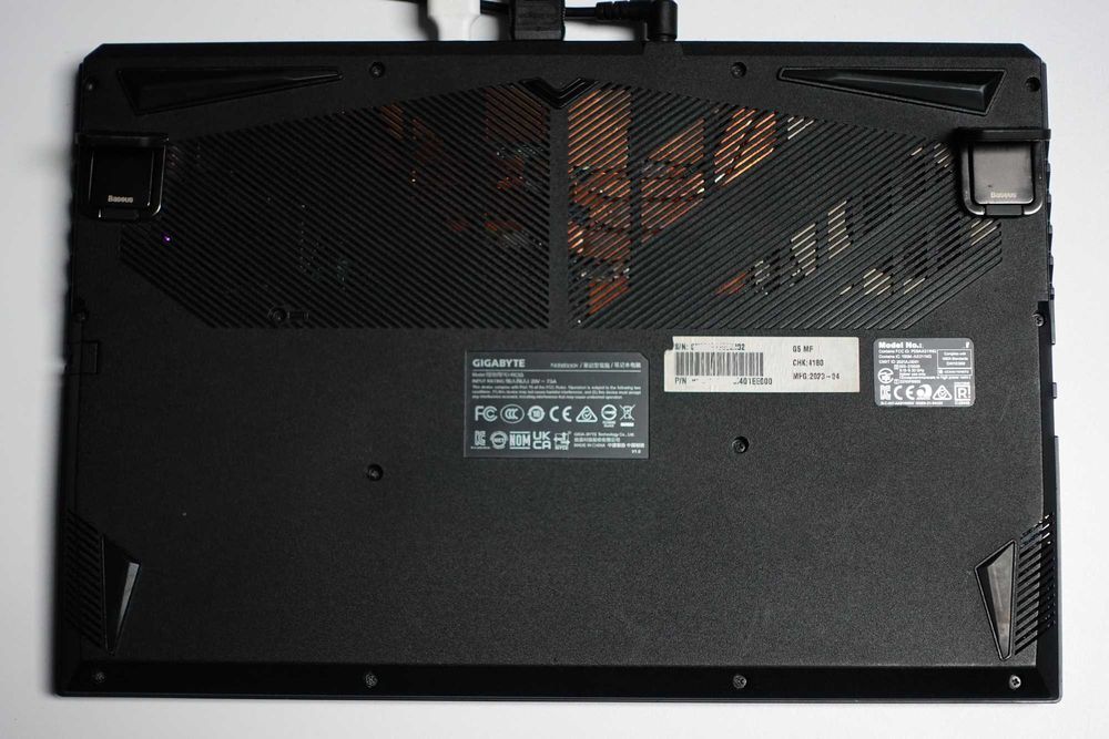 Laptop Gaming Gigabyte G5 MF i5-12500/RTX4050/16GB RAM