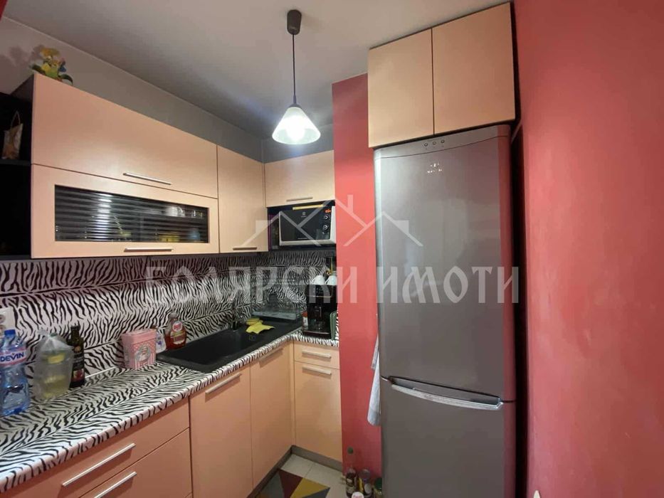 Продава се Двустаен апартамент в Велико Търново, Колю Фичето - 60 кв.м за 893 €/кв.м - Снимка #4