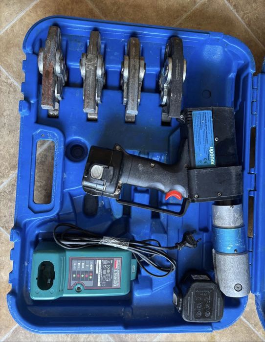 Presa sertizat pex Uponor UP 75