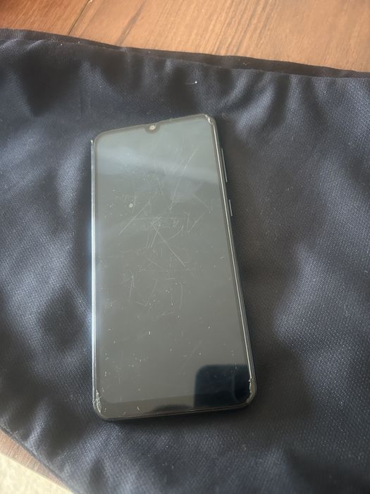 Продам самсунг А30s