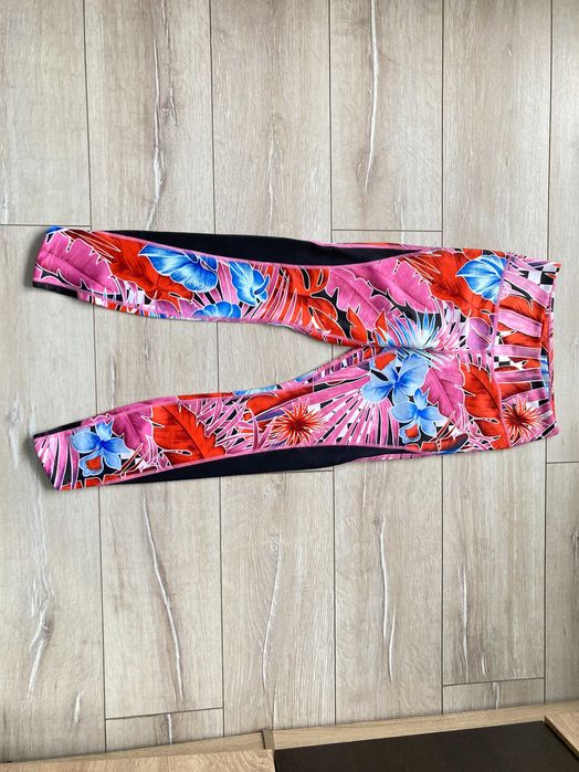 Найк Nike Dri Fit дамски клин размер S