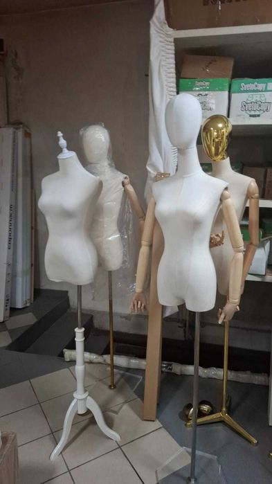 Продам манекены для магазина одежды