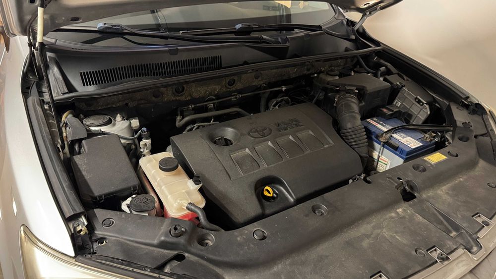 Toyota Rav4, AZ30 фейслифт, 2010, 2.0 бензин, автомат