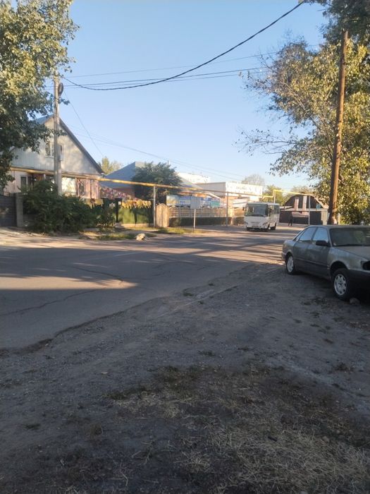 Продам дом,в центре рядом базар