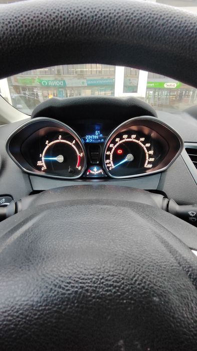 Ford fiesta 2013 1.6 tdci 95 CP