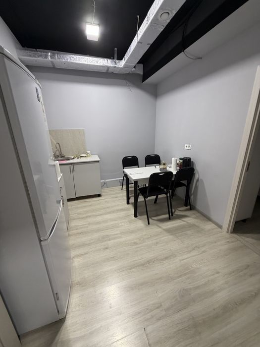 Сдается нежилое помещение 400м2. Максим Горький. Бий