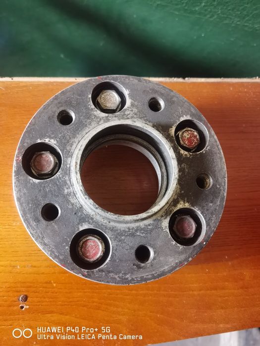 Немски фланци за Бмв с болтове