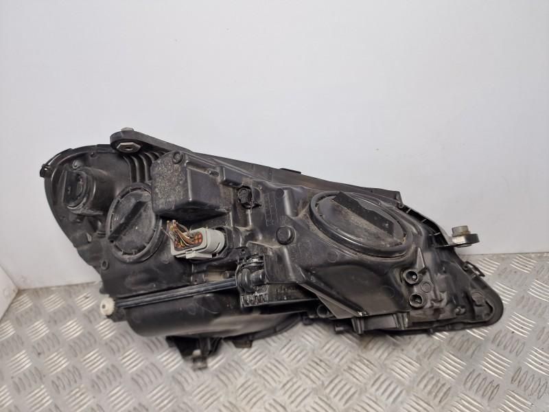Far stanga lupa bec halogen Mercedes E-Class W212