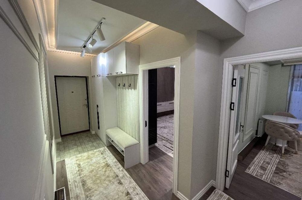 Мирзо Улугбекский район улица Буюк ипак йули рядом с M.Clinic