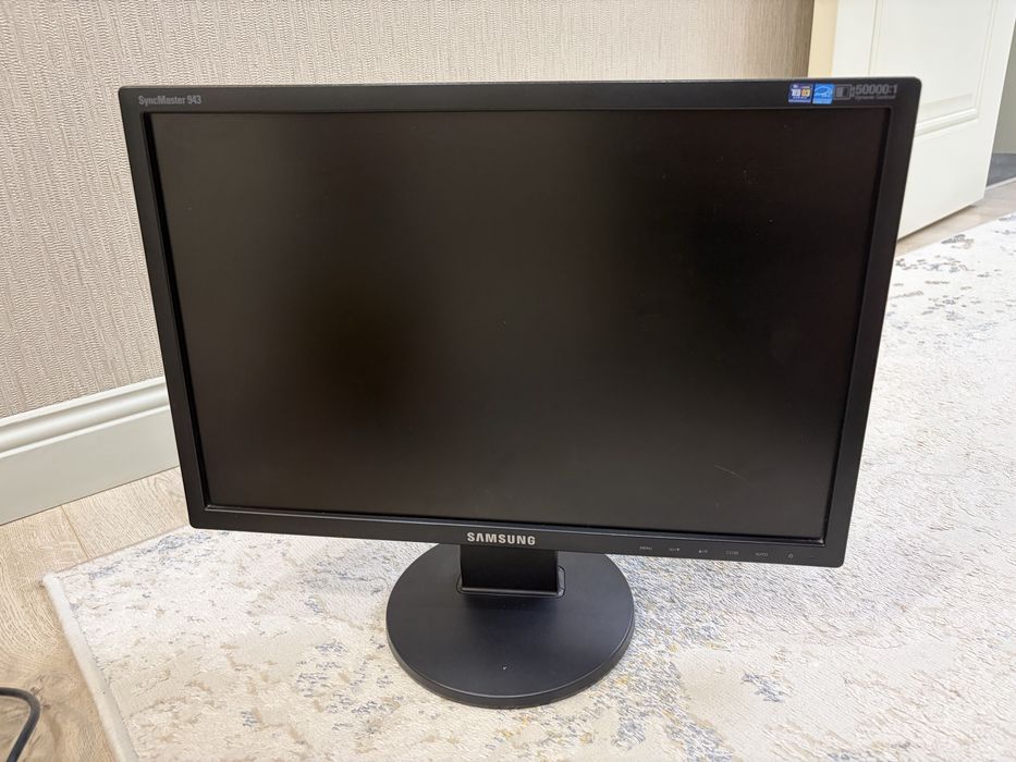 Монитор SAMSUNG 19”