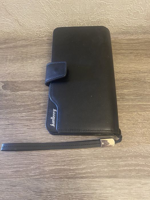 Продается мужское портмане