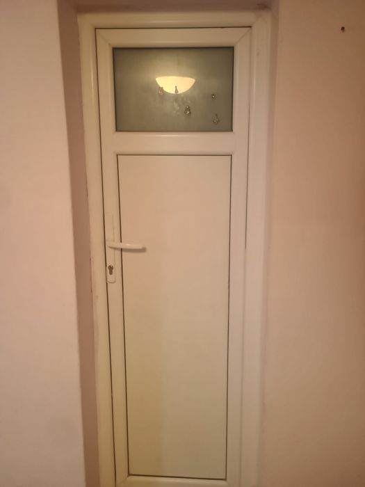 Ușa termopan pentru baie sau debara  173m pe58