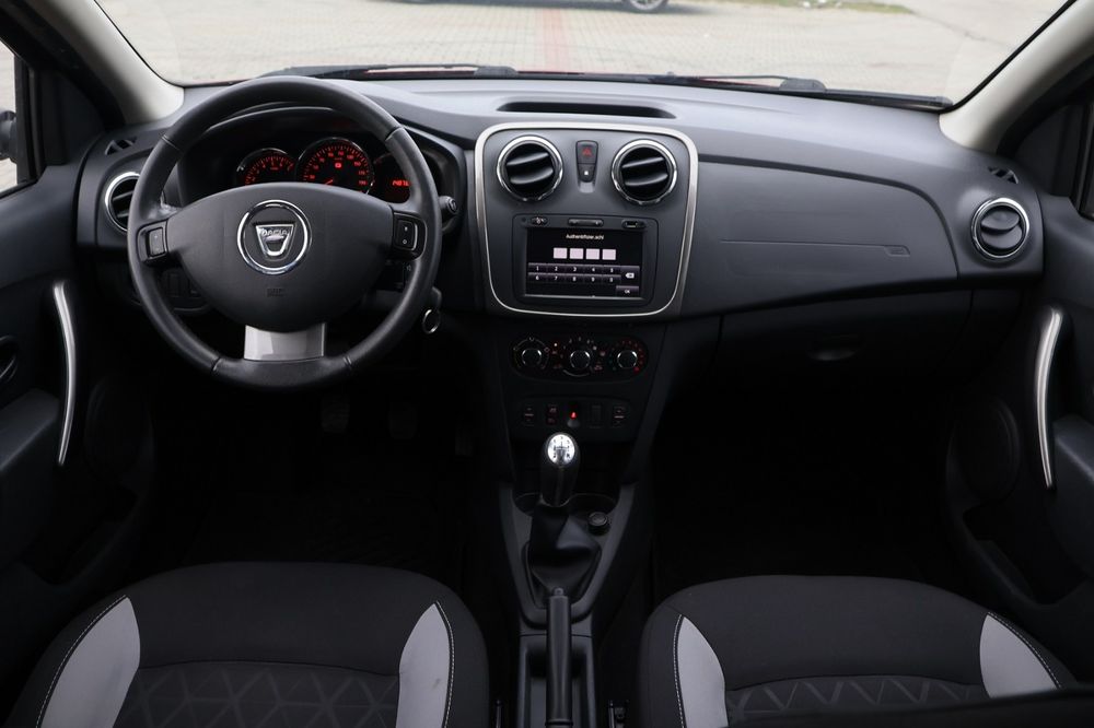 Dacia Sandero Stepway Motor 0.9 Tce fab 2014 recent adus din Germania