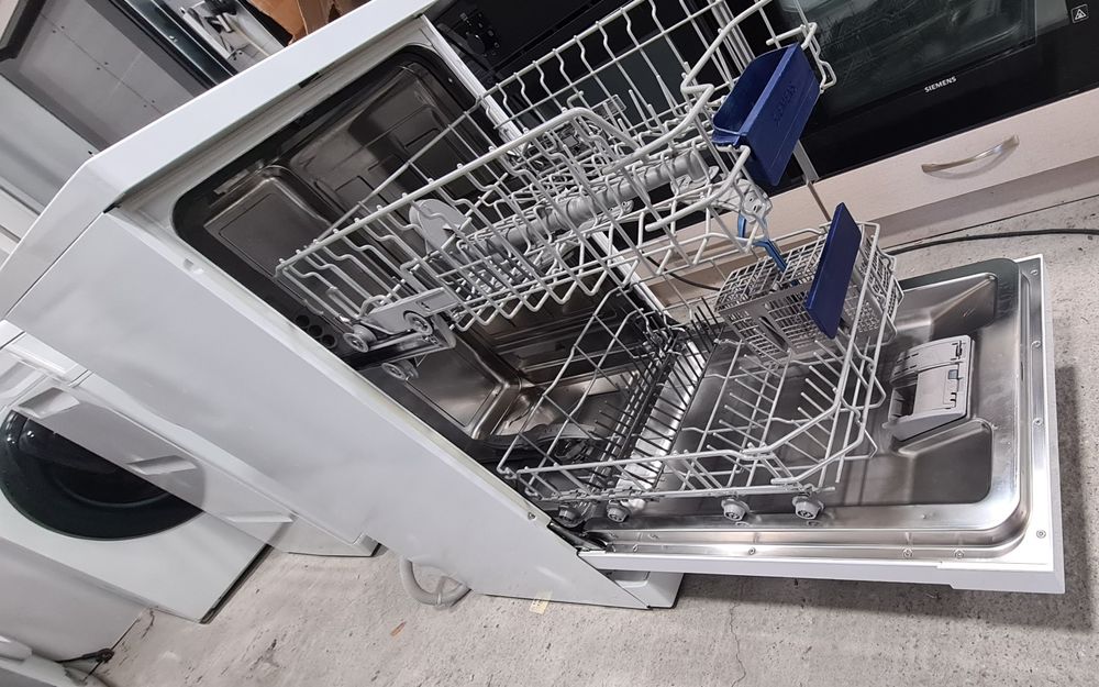 Свободностояща Съдомиялна 45см Siemens iQ500 A++