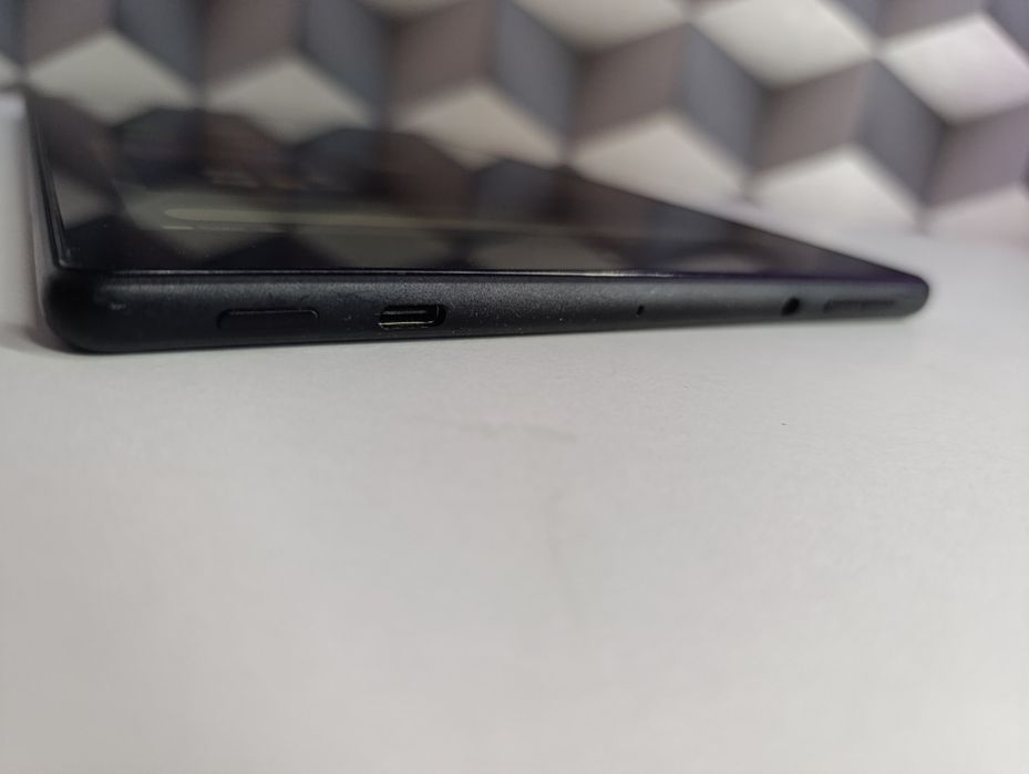 Tableta performanta kindle fire hd 10 generația 9 foarte rezistenta pentru copii