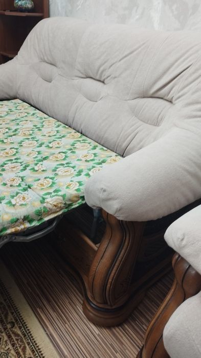 Диван мягкий уголок