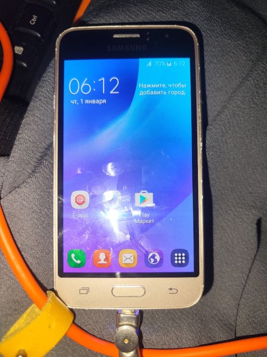 Samsung J1 2016 г