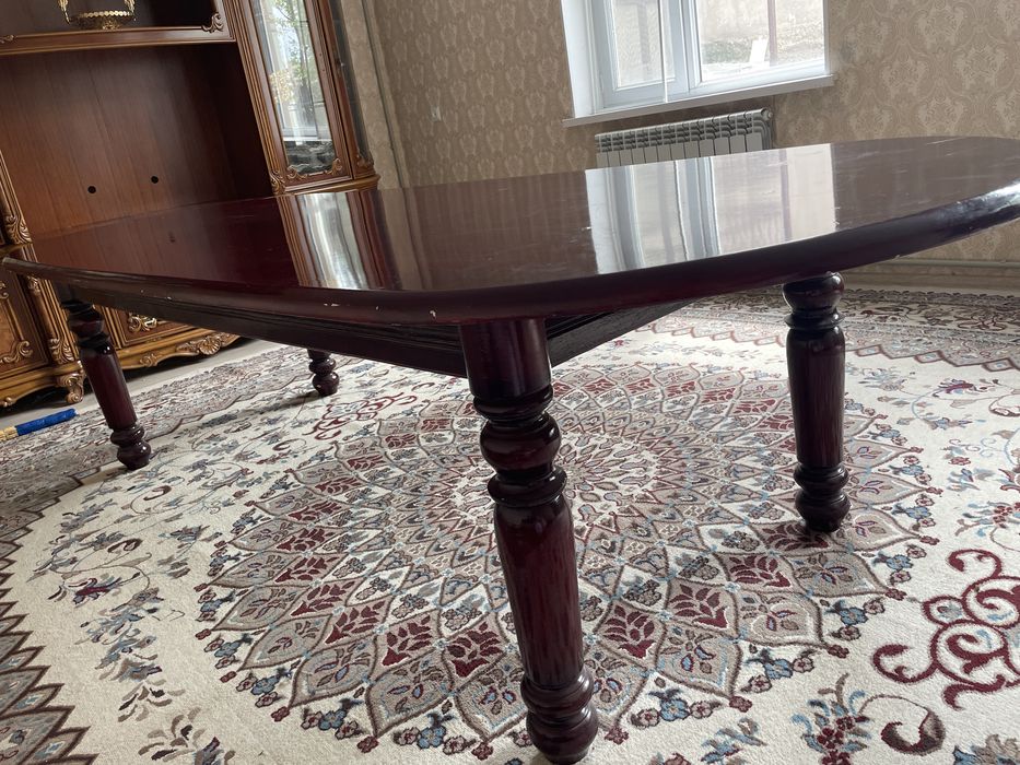 Срочно стол сатылады