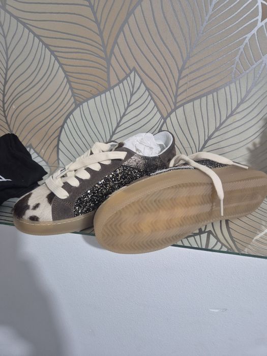 adidasi femei nou 39