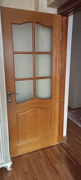 Продам межкомнатные двери