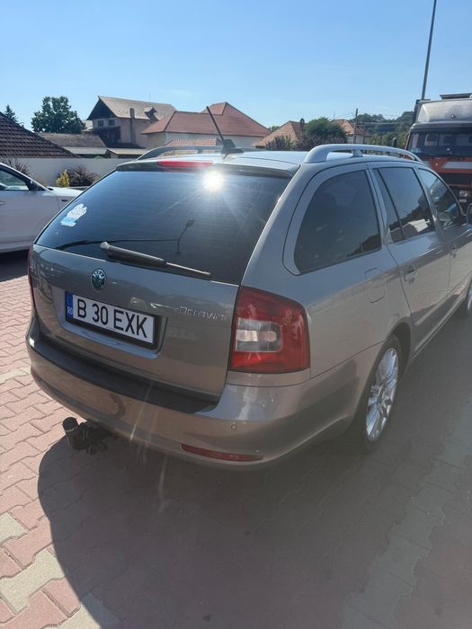 SKODA Octavia 2012 — imagine 2