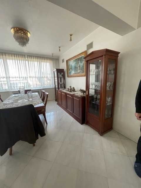 Дава се под наем Тристаен апартамент в София, Кръстова вада - 100 кв.м за 325 € - Снимка #1